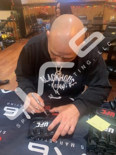 Ръкавица Тейшейры с автограф на генералния директор на UFC JSA Яна Блаховича