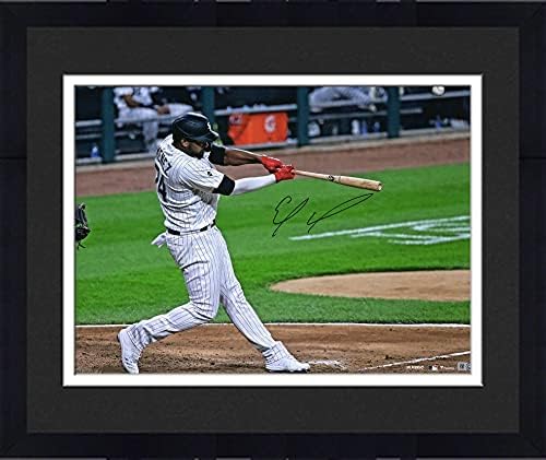 Снимка Элоя Хименес Чикаго Уайт Сокс в рамка с автограф с Размер 16 х 20 инча - Снимки на MLB с автограф